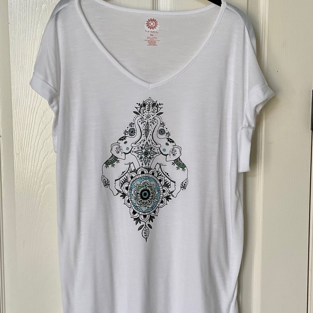 Women’s Brisos Tee